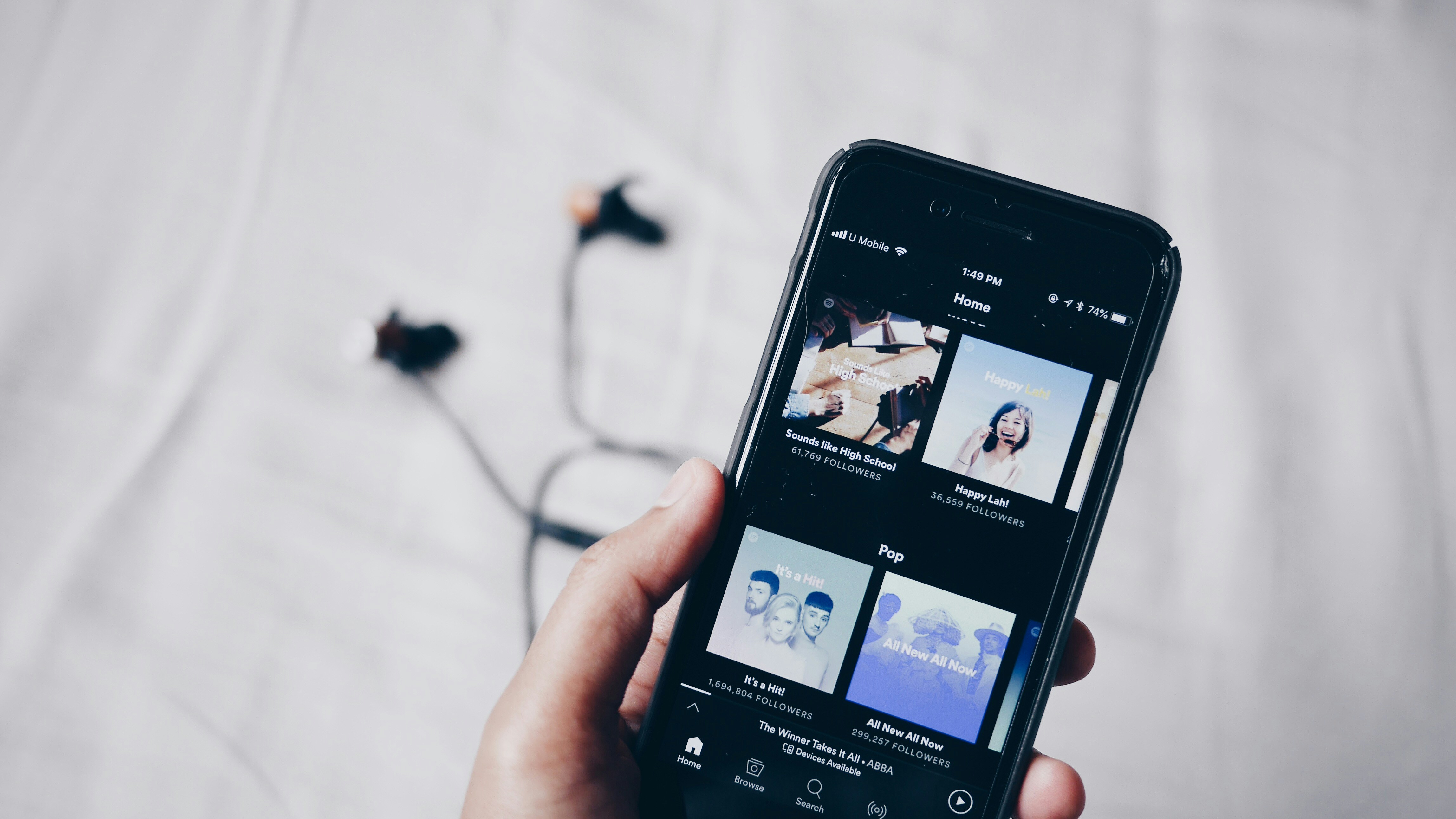 Investing Fox | Spotify Successfully Cuts Costs, Expects Surprising Revenue and Subscriber Growth