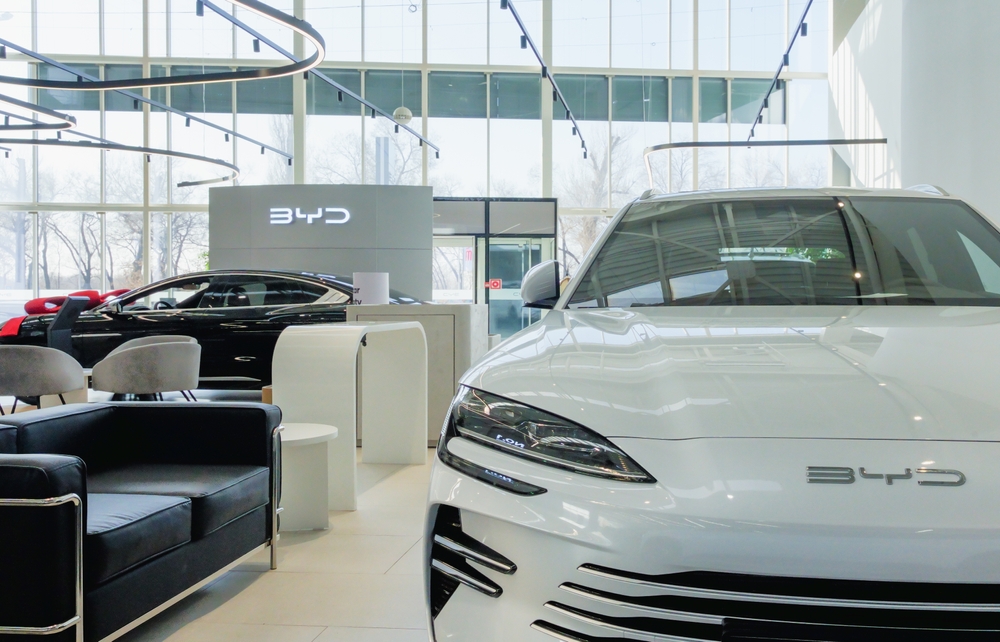 BYD mení rovnováhu síl: Čínska automobilka prevzala pozíciu Tesly
