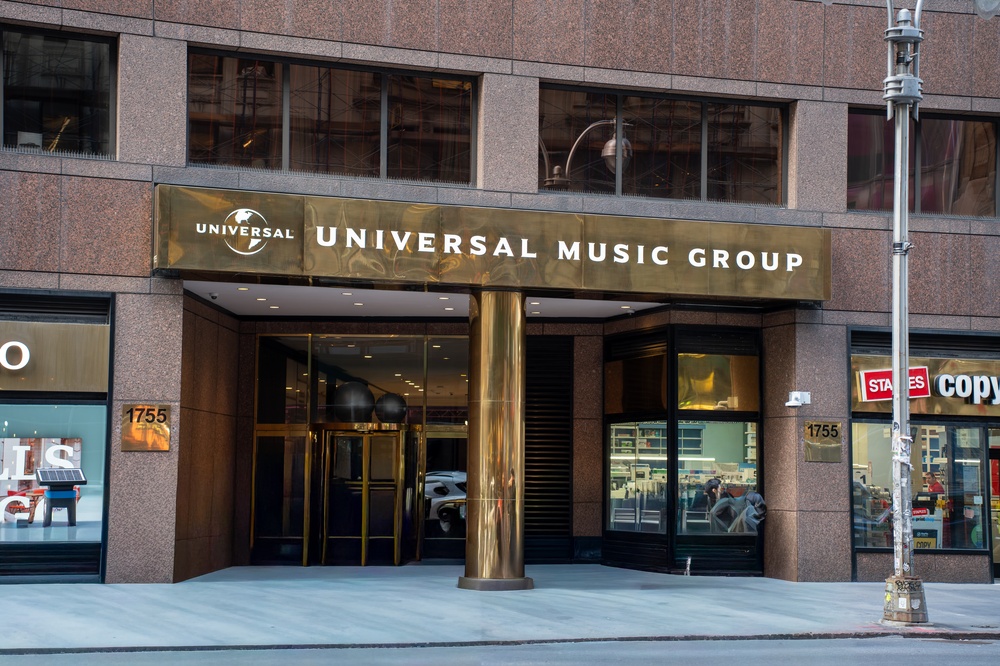 Ackman sfida il colosso della musica: Pershing Square punta a acquisire il controllo di Universal Music per 64 miliardi di dollari