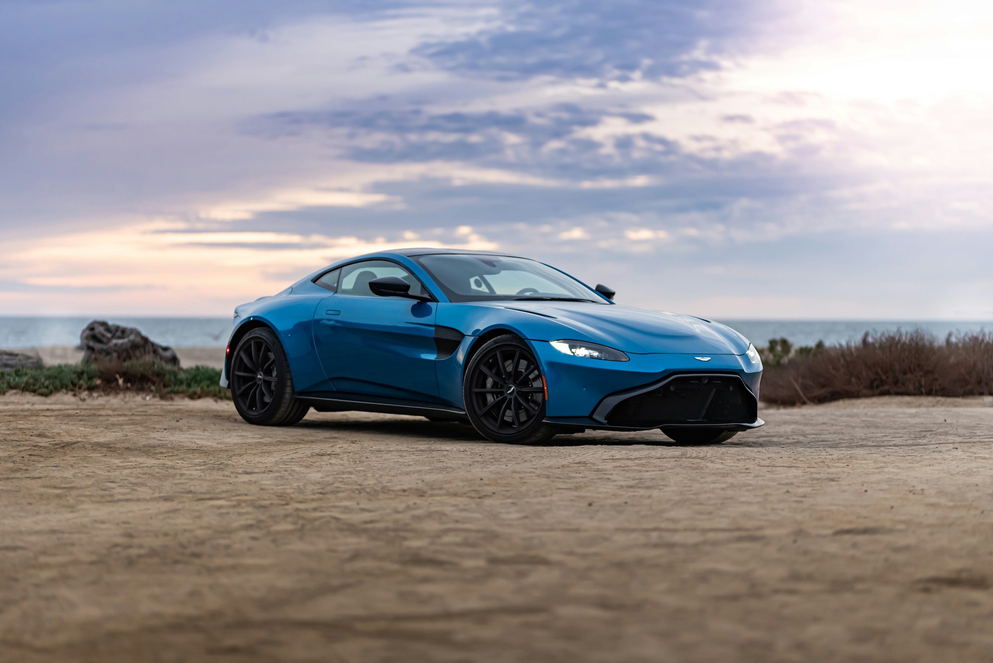 Investing Fox | Aston Martin in a slump: the company's shares lost 22 % in a month